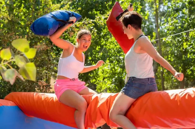 Lee la historia de Aventuring en publicación de La Vanguardia